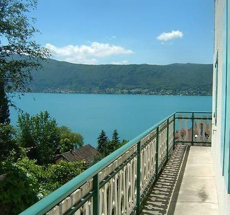 Villa Le Lac Cottage Au Bord Du Lac D'Annecy - Chambre Chez L'Habitant - Les Terrasses Du Lac Veyrier-du-Lac Zewnętrze zdjęcie