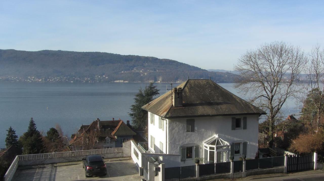 Villa Le Lac Cottage Au Bord Du Lac D'Annecy - Chambre Chez L'Habitant - Les Terrasses Du Lac Veyrier-du-Lac Zewnętrze zdjęcie
